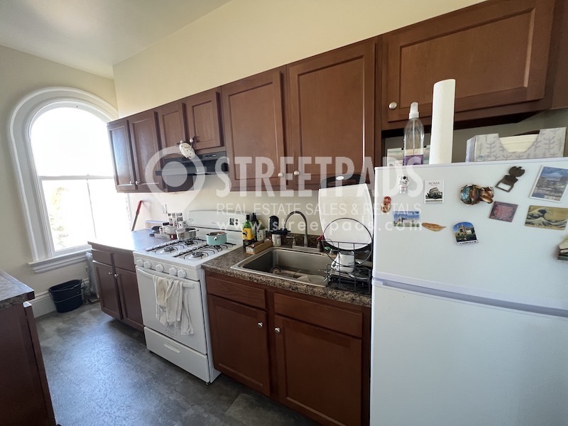 2 Ware St, Mid-Cambridge