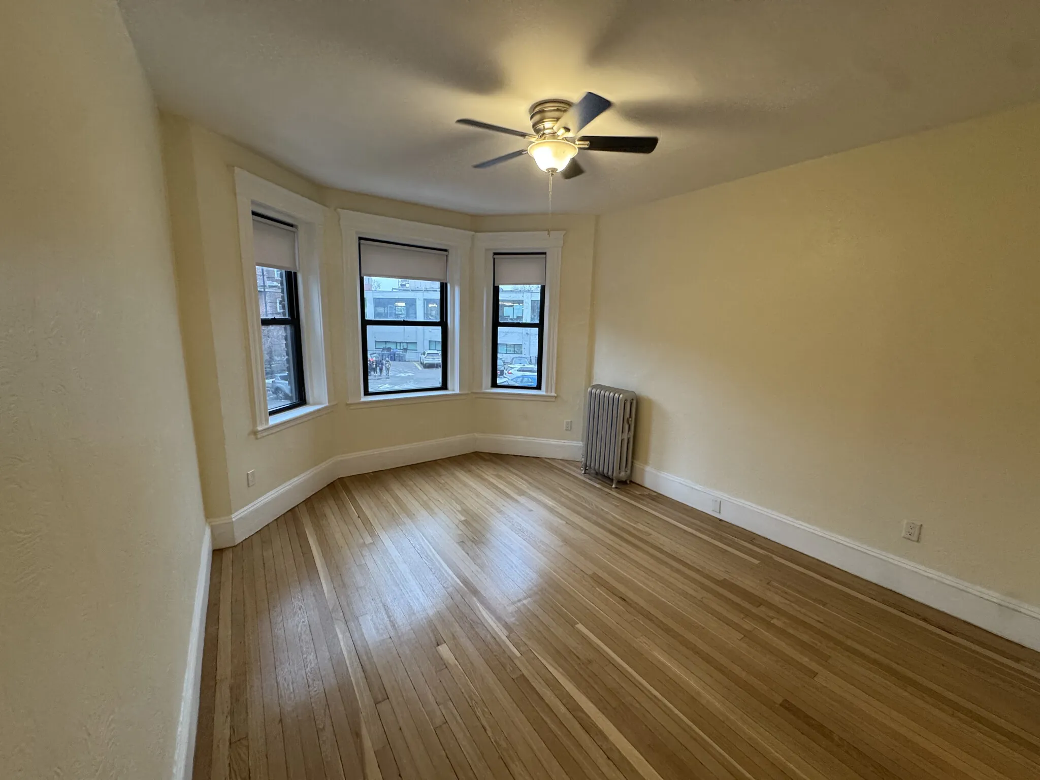 1127 Commonwealth Ave, Allston