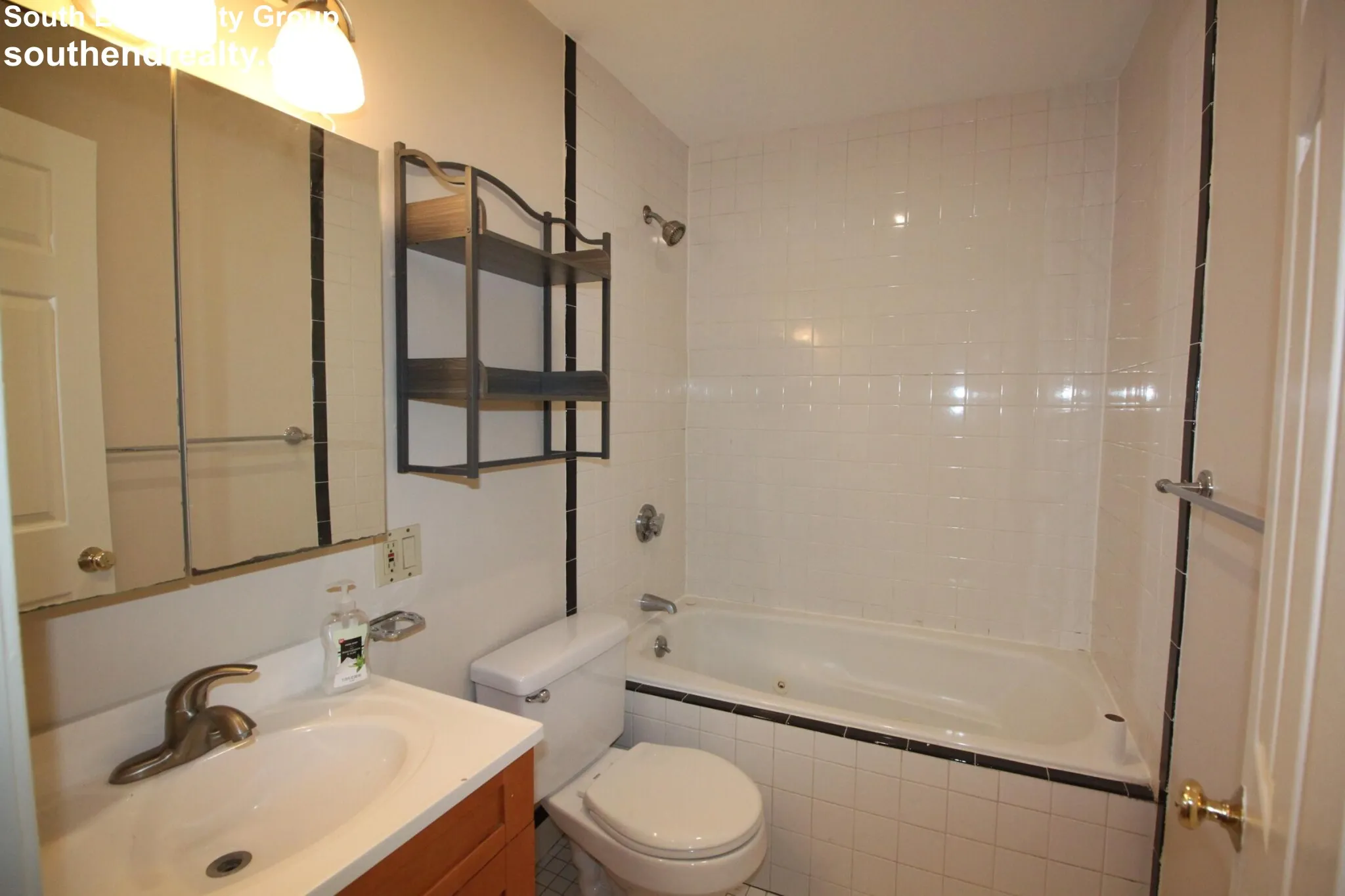 11 Worcester St, South End