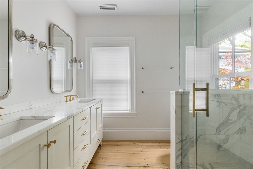 30 Walker St, Cambridge