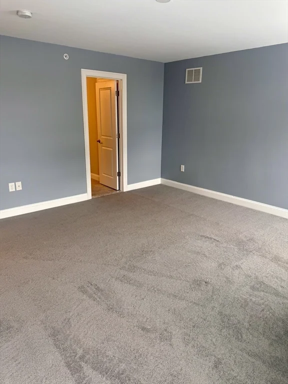 100 Baldwin Ave, Woburn