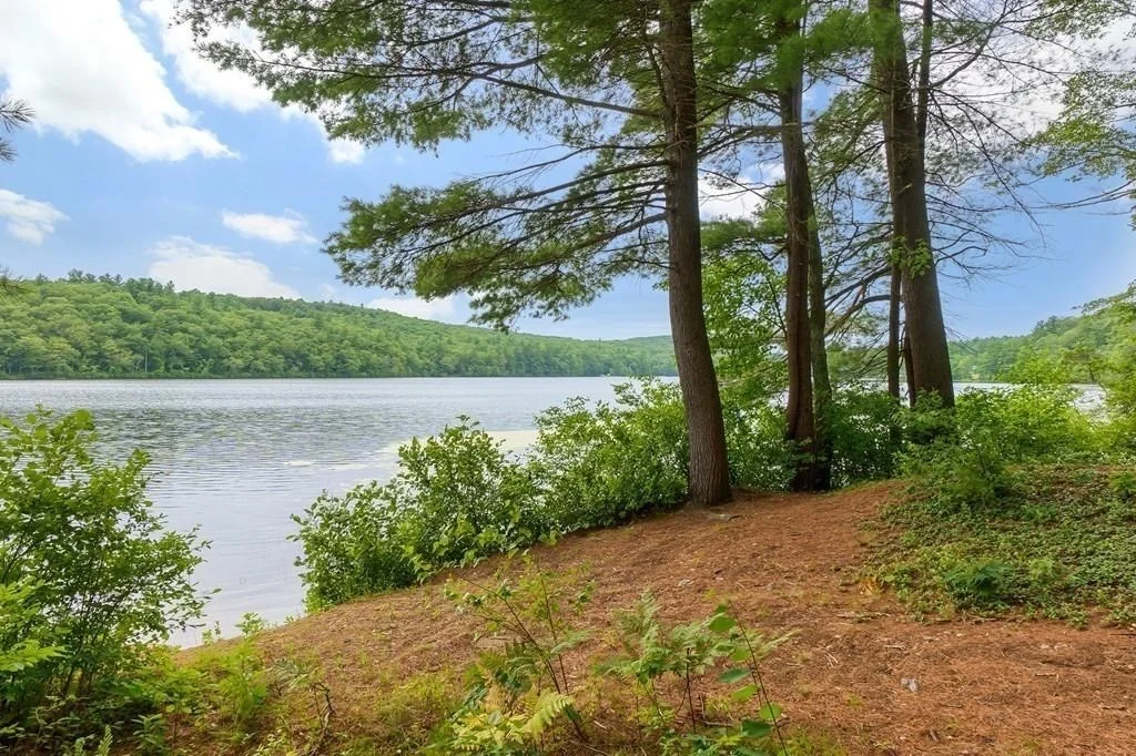 50 Browning Pond Cir, North Spencer