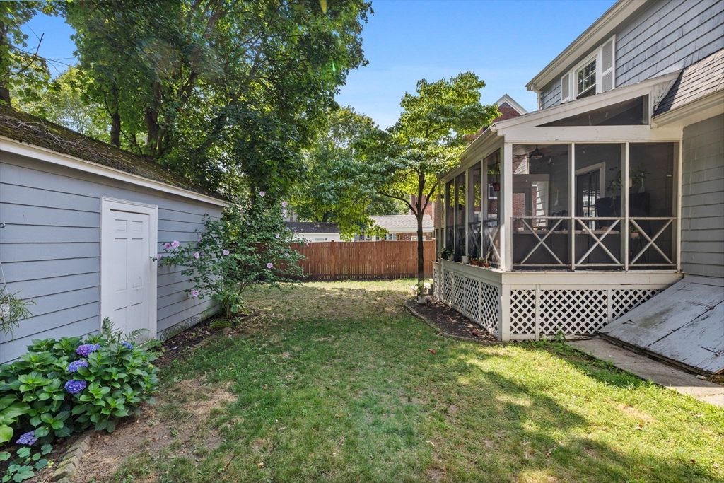 11 Pkwa, North Medford