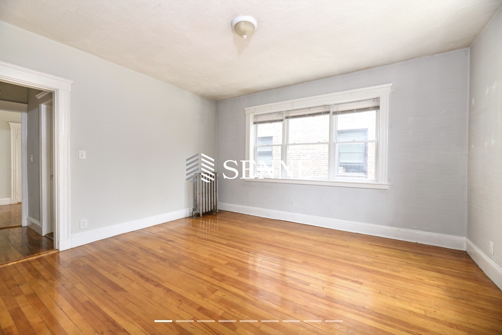 473 Broadway, South Medford