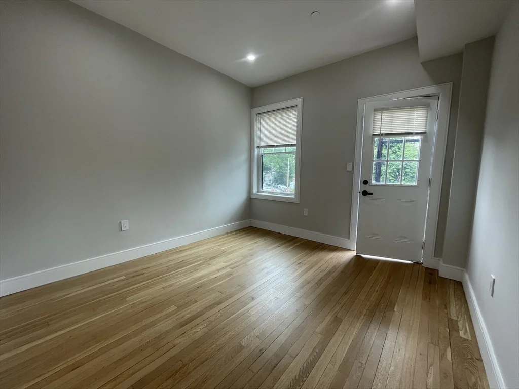 145 Sutherland Rd, Brighton