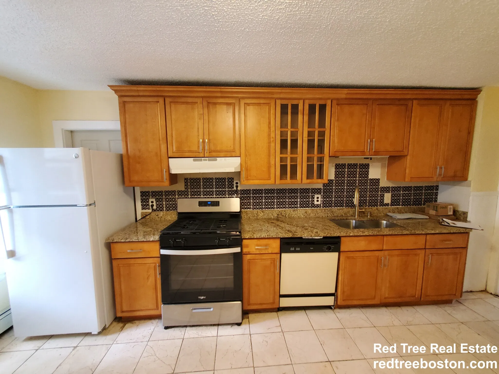 7 High Street Pl, Jamaica Plain