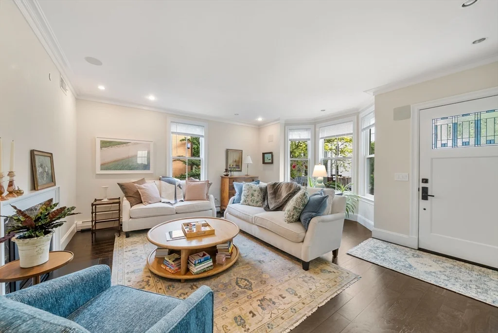 619 Franklin, Riverside