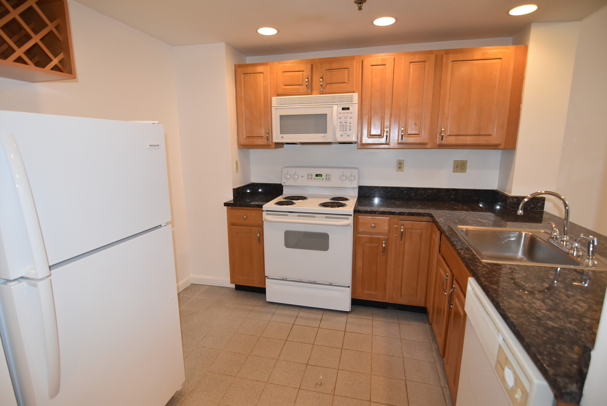 20 Queensberry St, Fenway