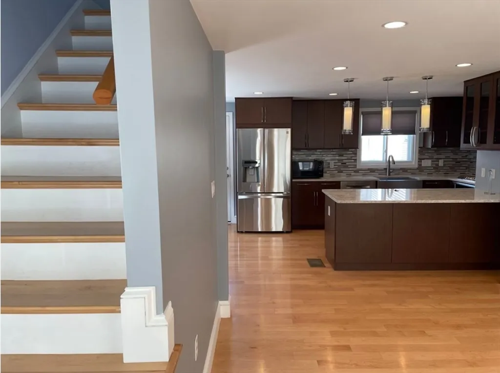 283 C St, South Boston