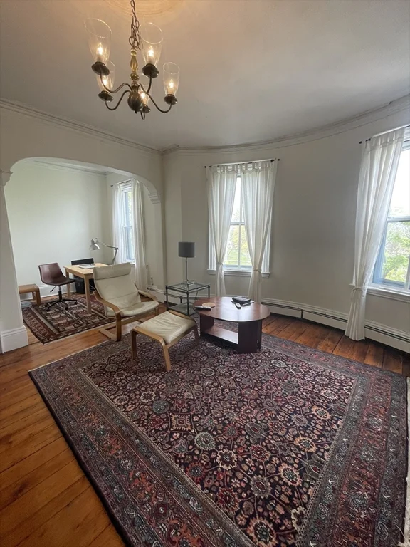 811 E Broadway, South Boston