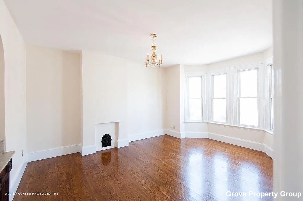 527 West Fourth St, South Boston