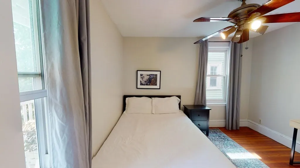 30 Roseclair, Boston