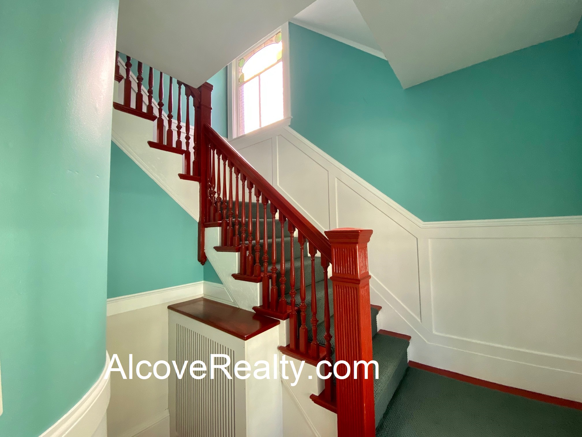 95 Belmont St, Powder House Square