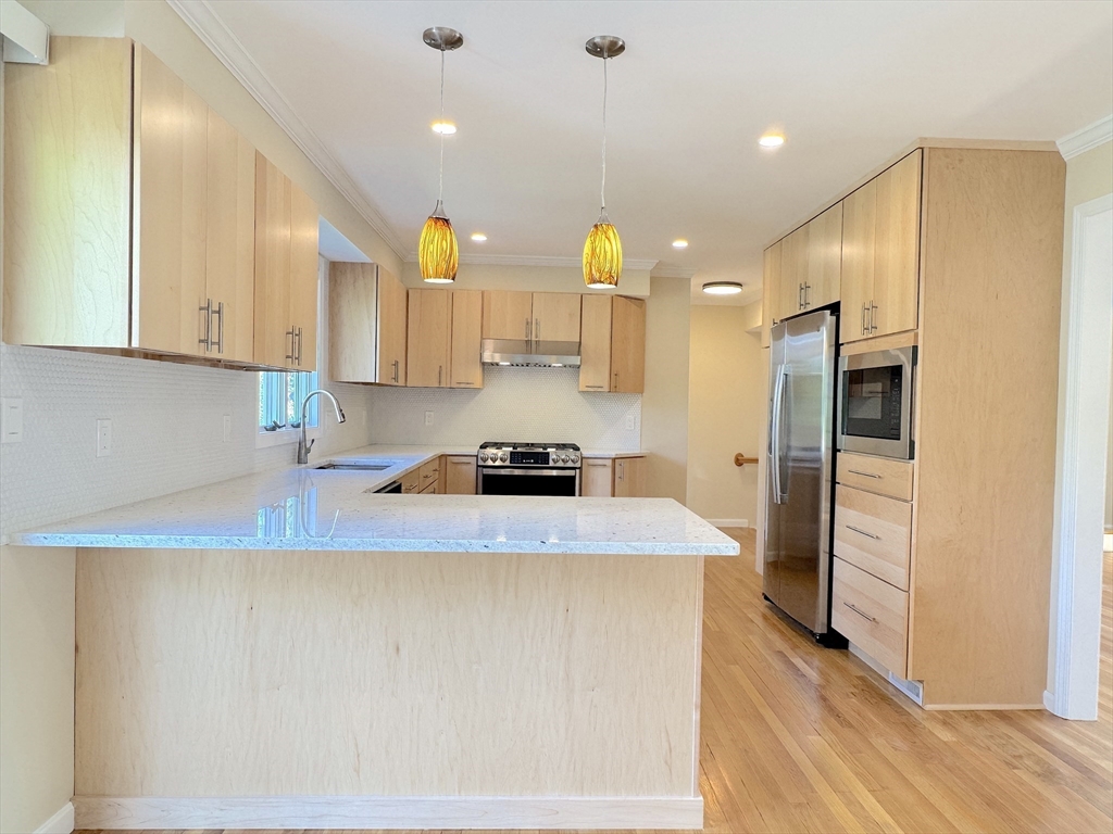 300 Adams St, Newton Corner