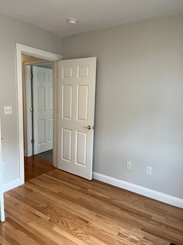 50 Pleasant St, Groton