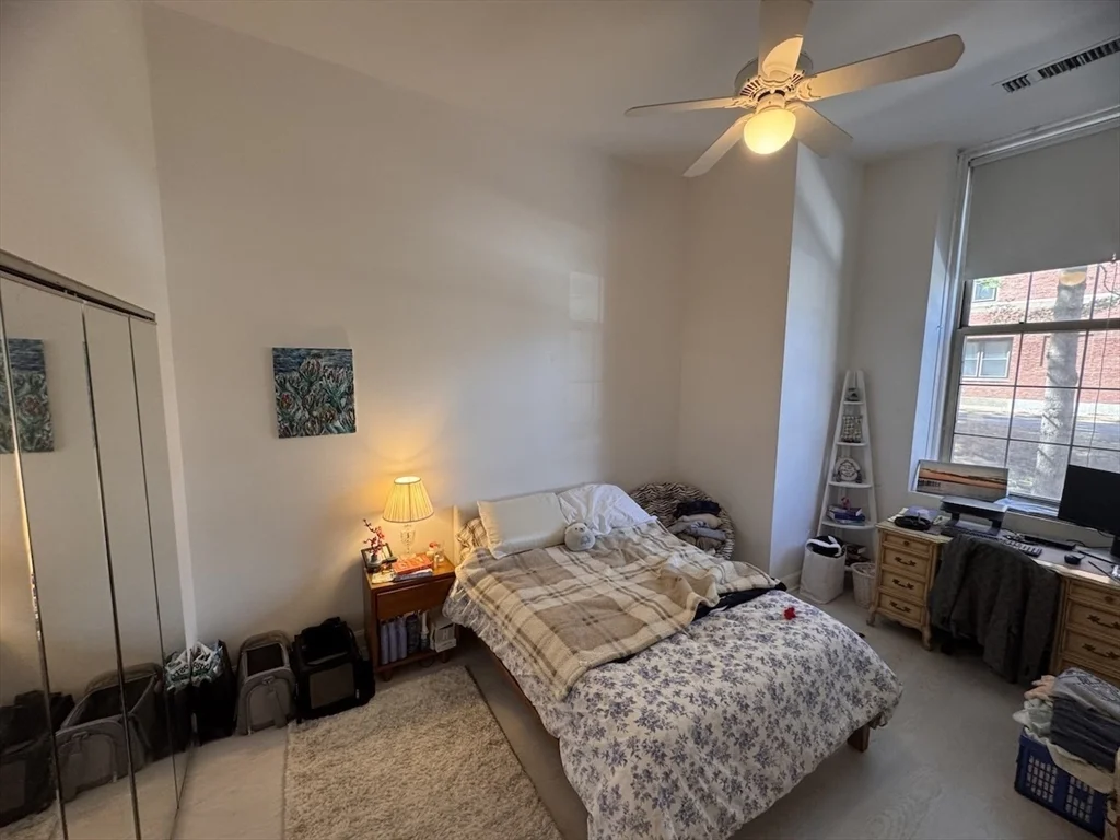 48 Forest St, Medford