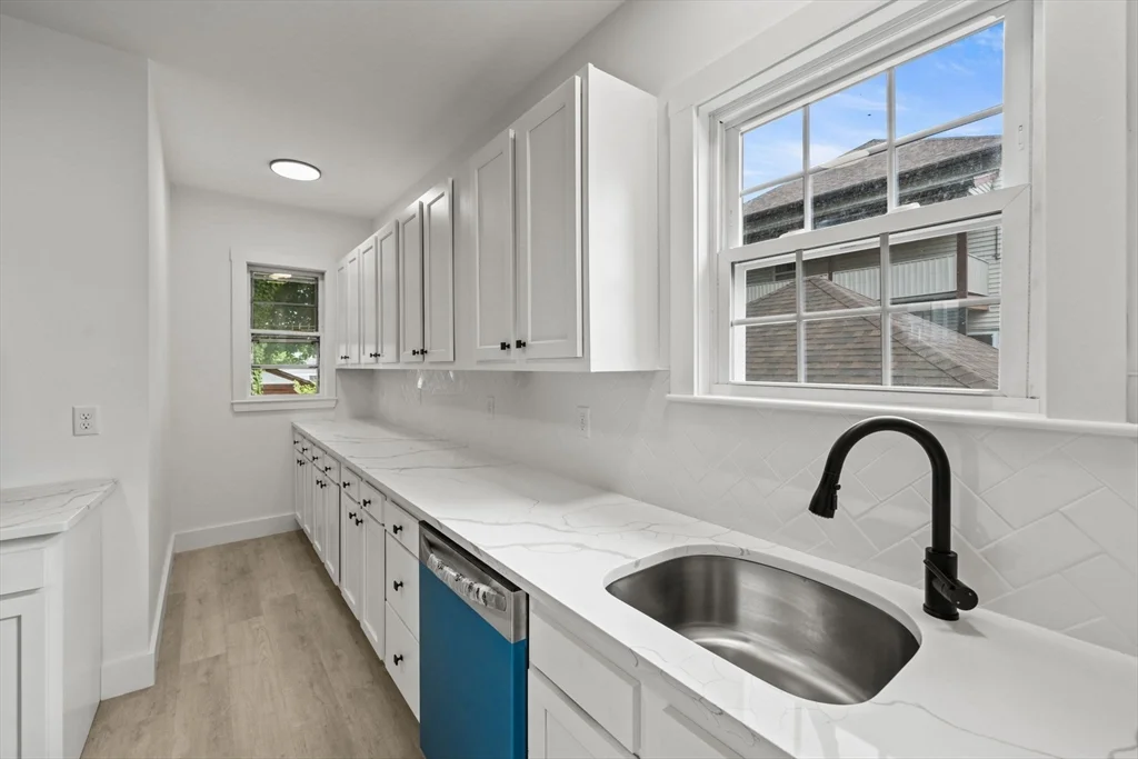 55 Surrey St, Glenwood