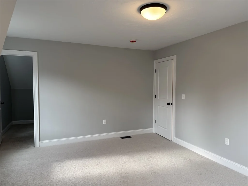 19 Kashmir's Way, Middleboro