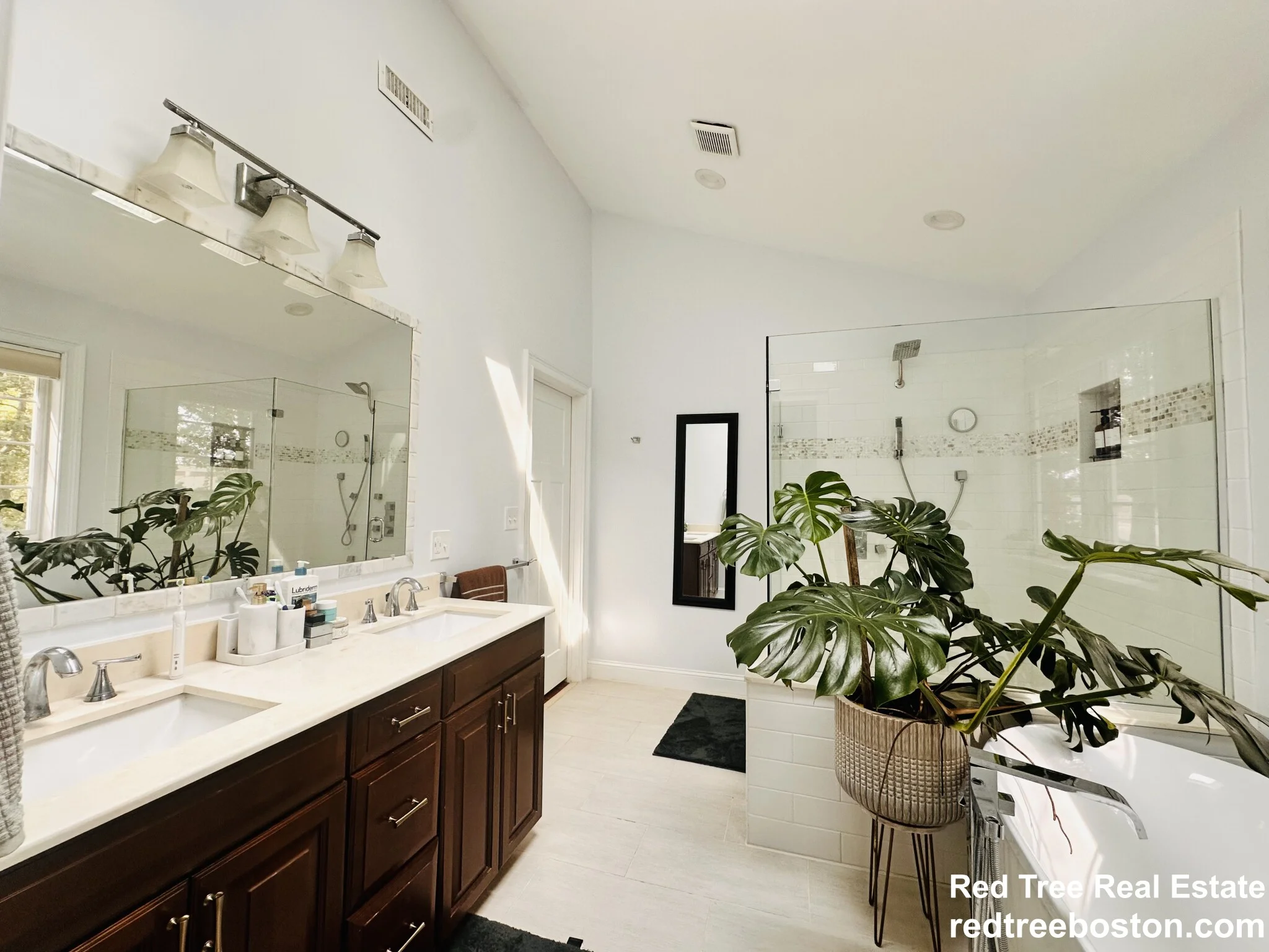 41 Sunset Ave, Norwood