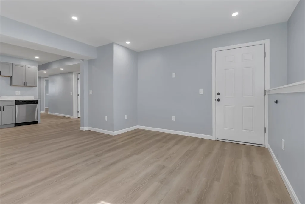 160 Chatham, Providence