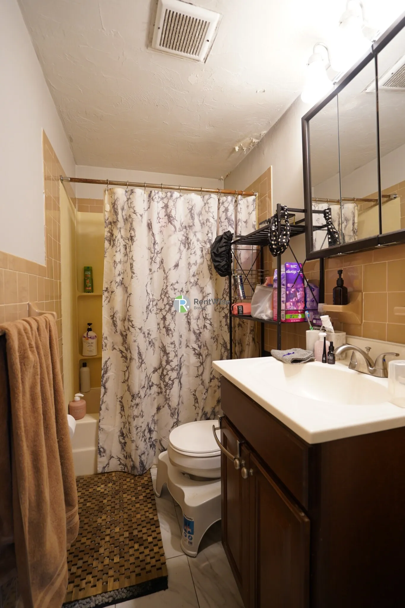 81 Empire St, Allston