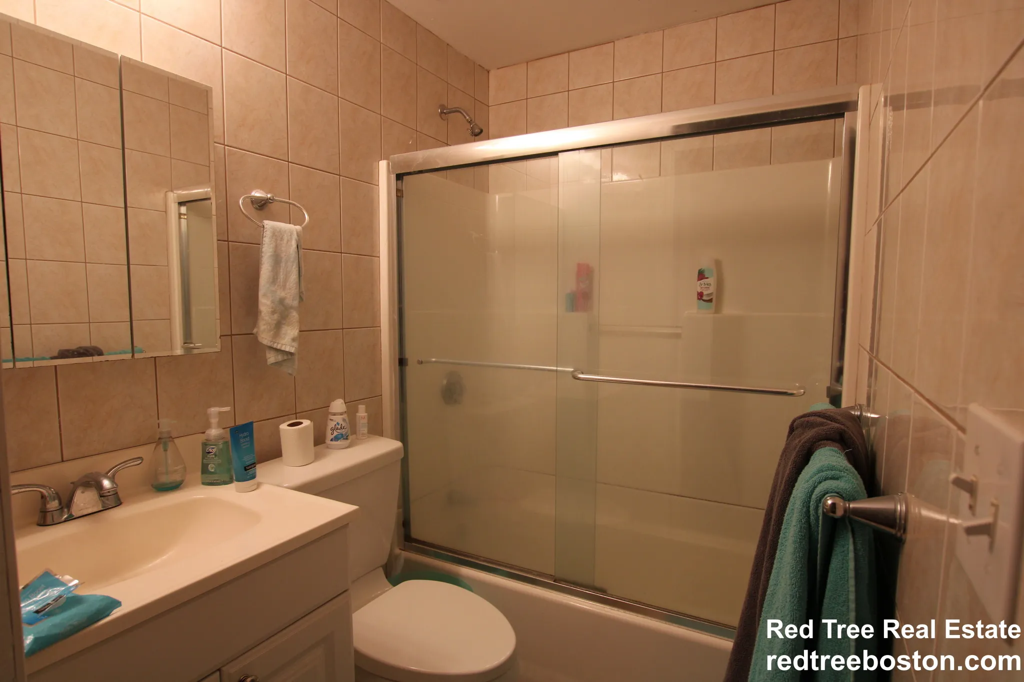 1689 Beacon St, Aspinwall Hill