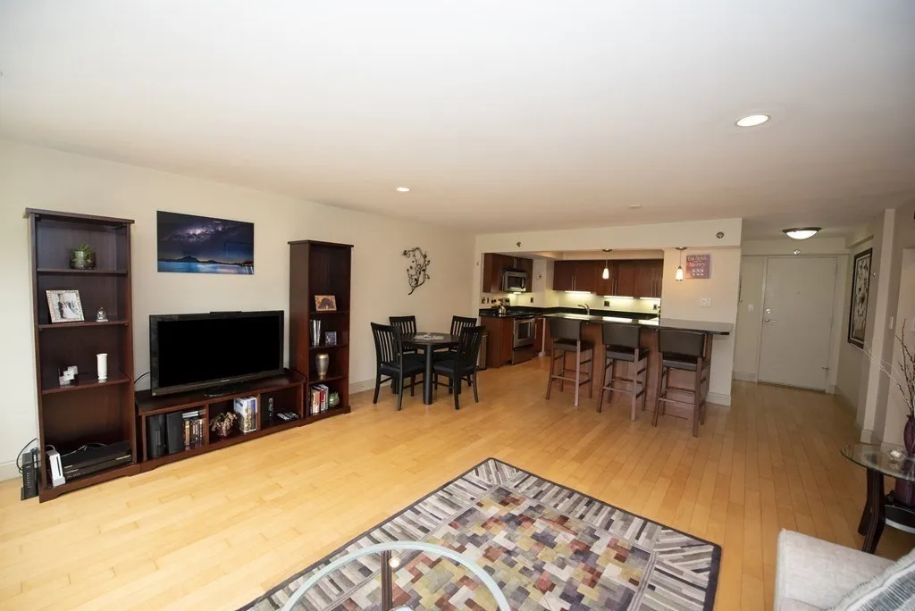 1600 Beacon St, Corey Hill