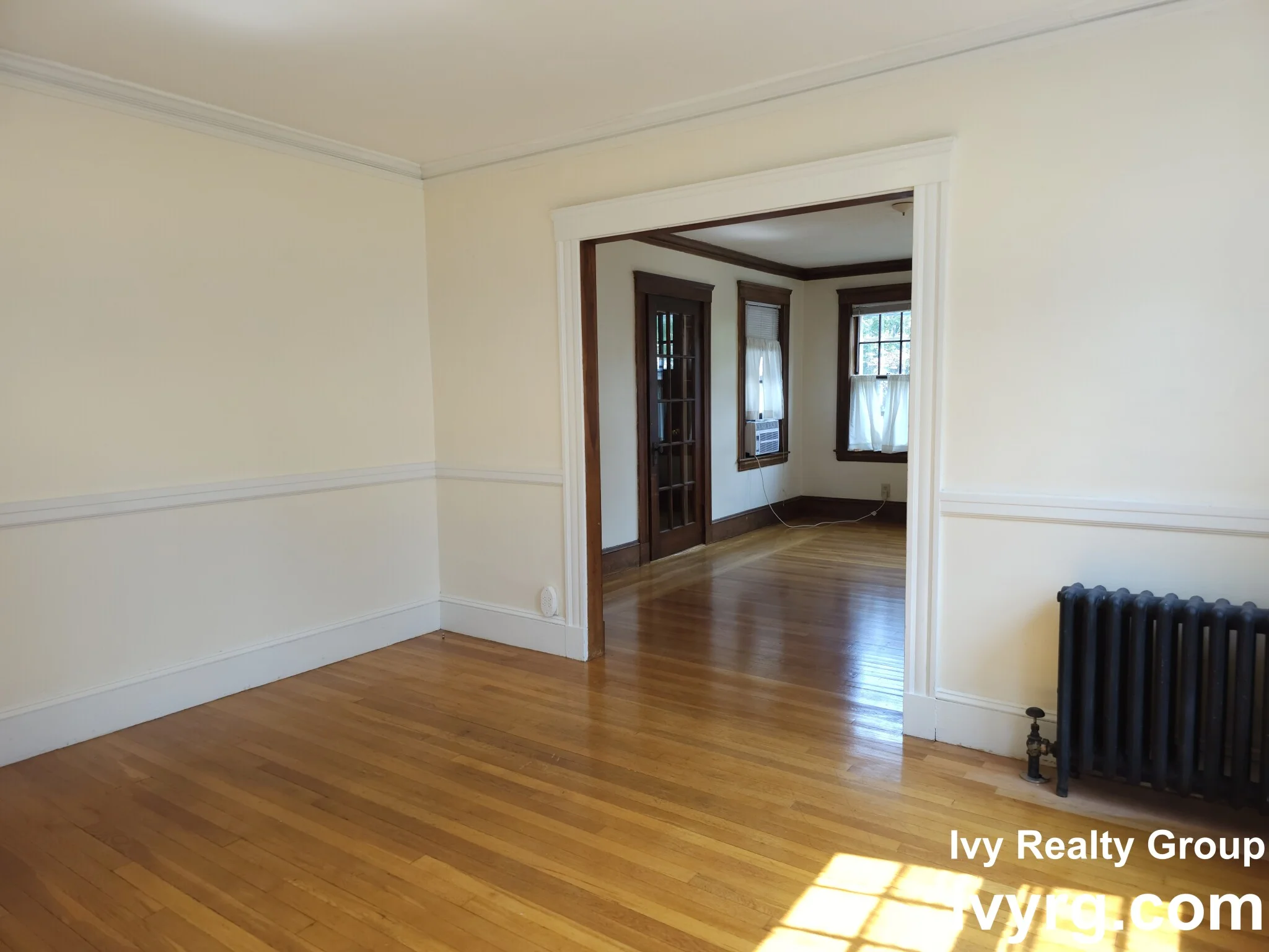 28 Rawson Rd, Arlington