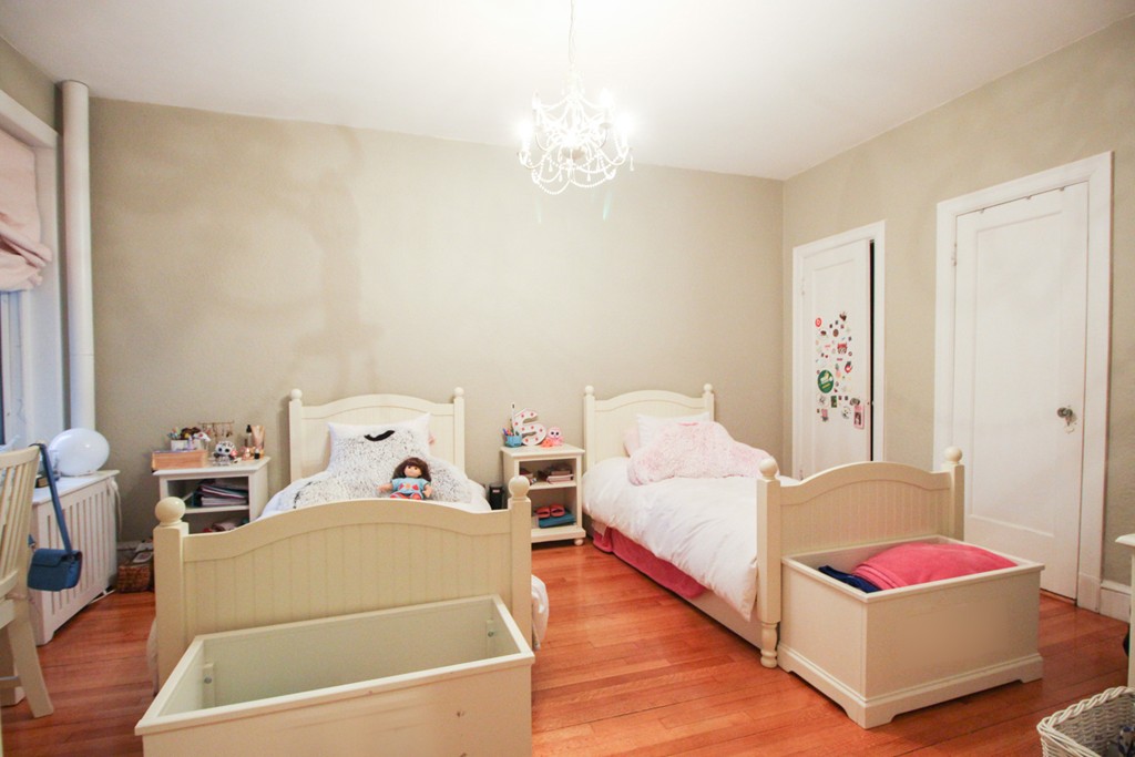 89 Pleasant St, Coolidge Corner