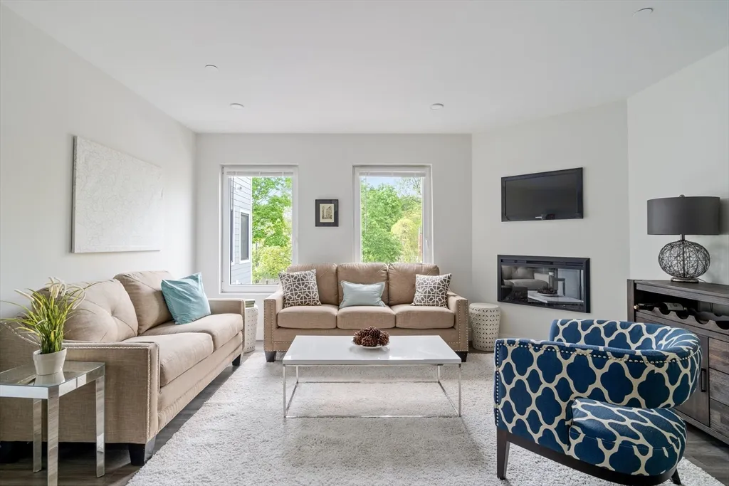 50 Stedman St, Jamaica Plain