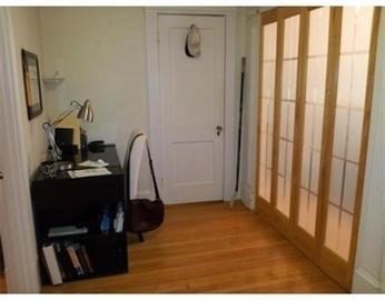 12 Royce Rd, Brighton