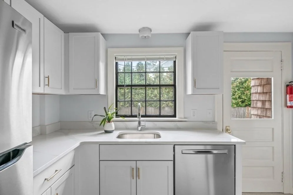 24 Hereford Rd, Marblehead