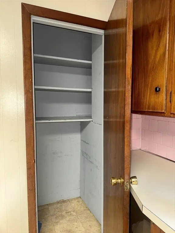 148 Maxfield St, North