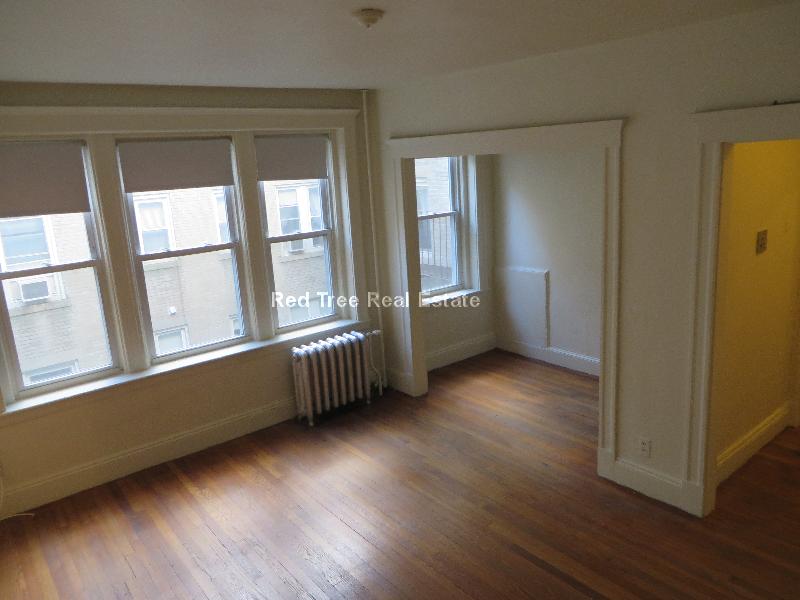 1171 Boylston St, Fenway