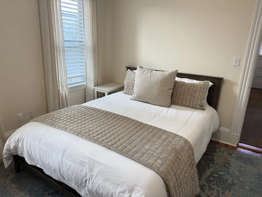 99 Fayerweather, West Cambridge