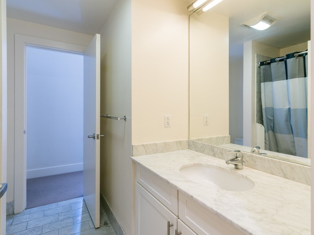 181 Essex, Leather District