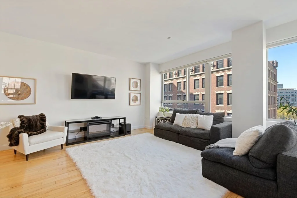 99-105 Broad, Waterfront