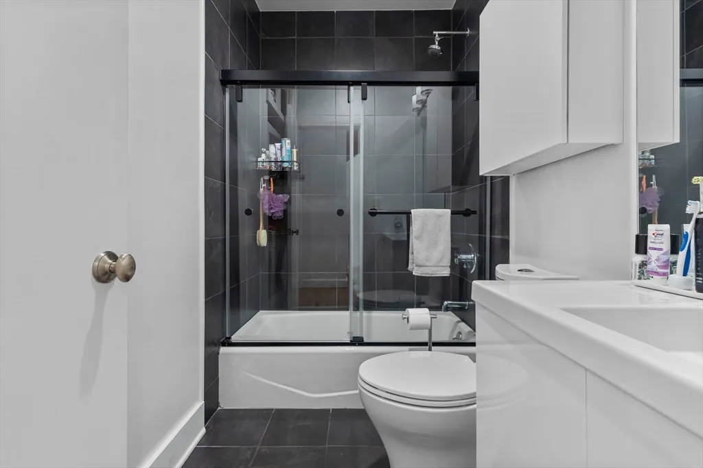 113 Chandler, South End