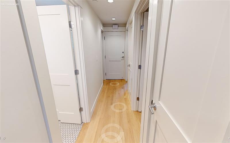 210 Banks St, Riverside