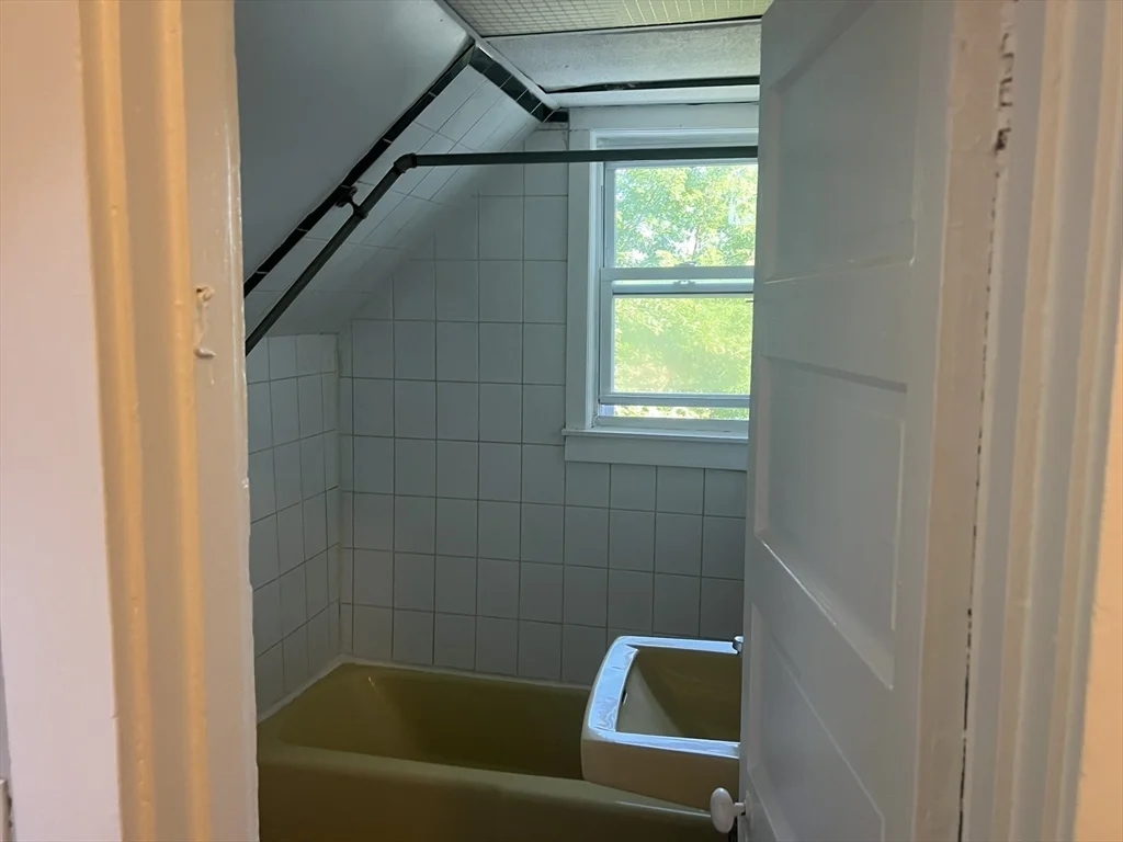 69 Beacon Park, Brockton