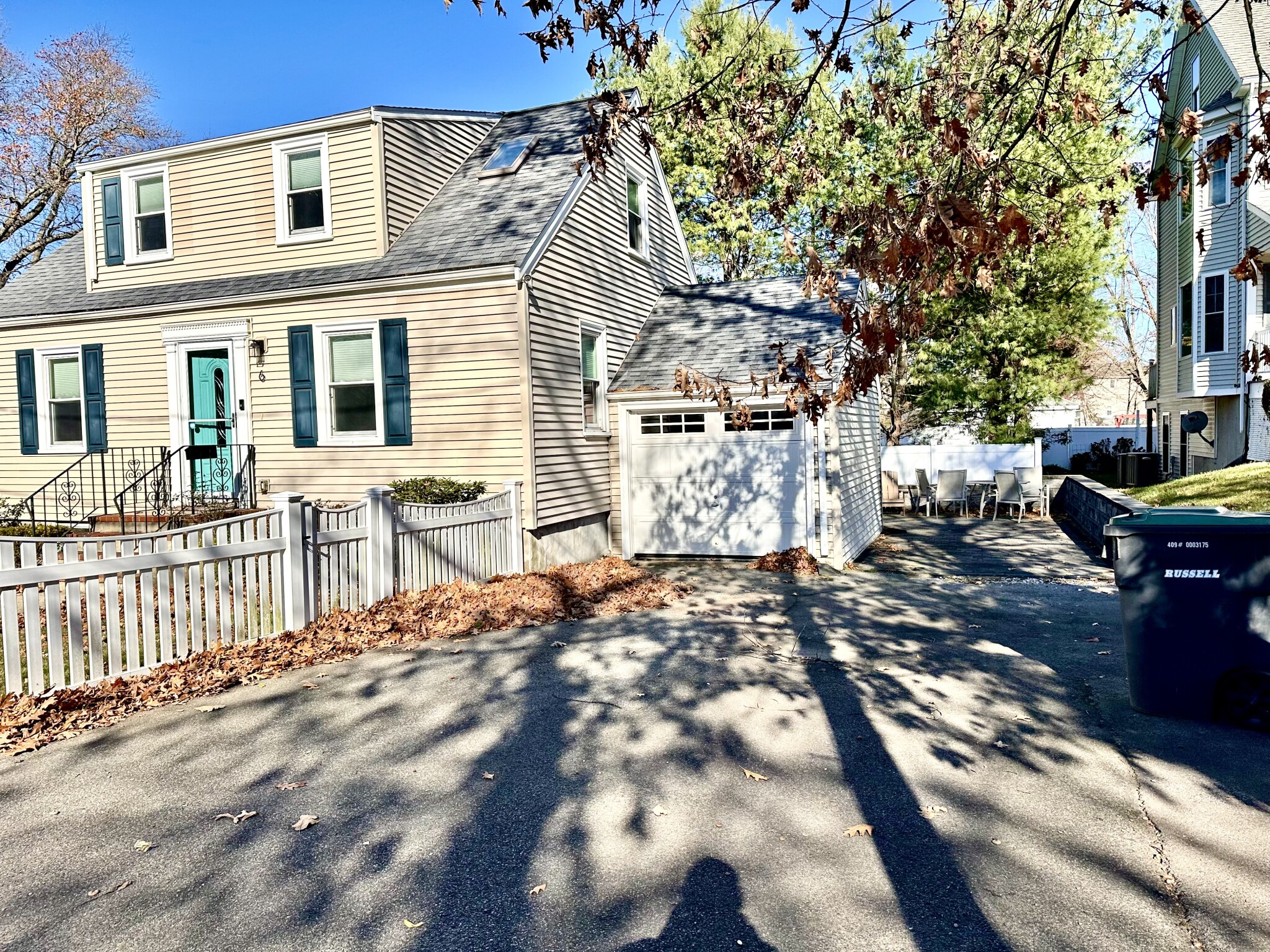 6 Bonad Rd, Dedham