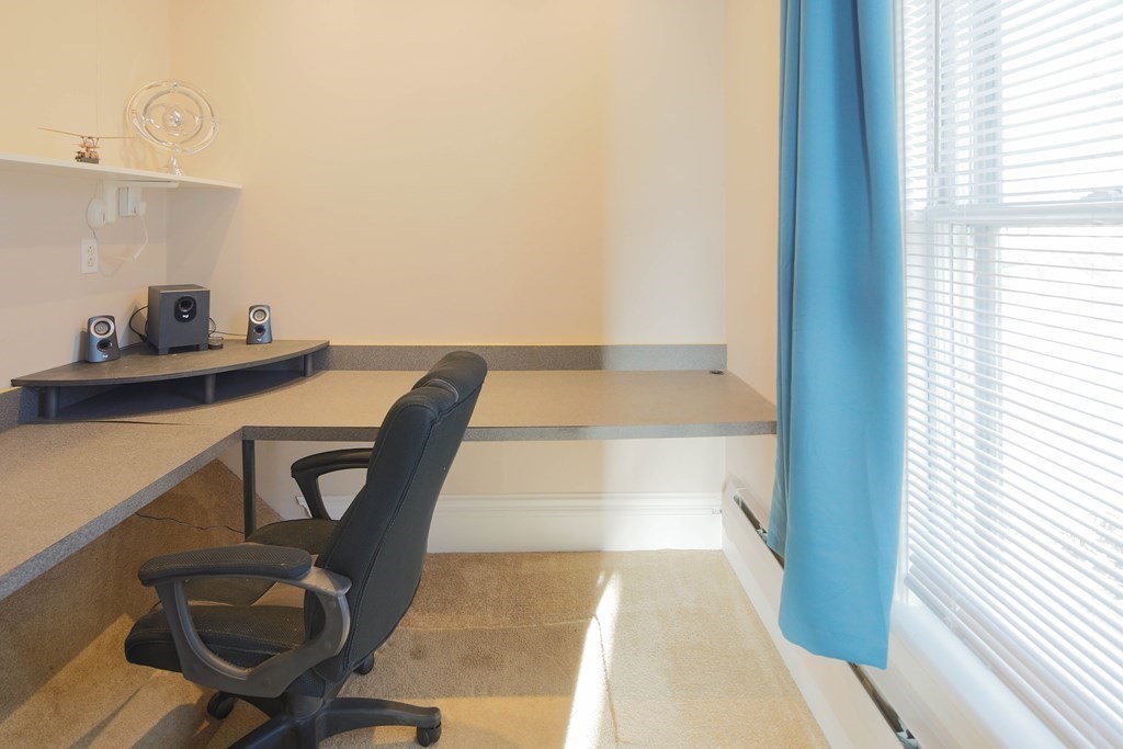 182 Palfrey St, Watertown