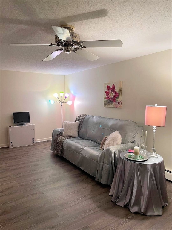 68 Main St, Stoneham