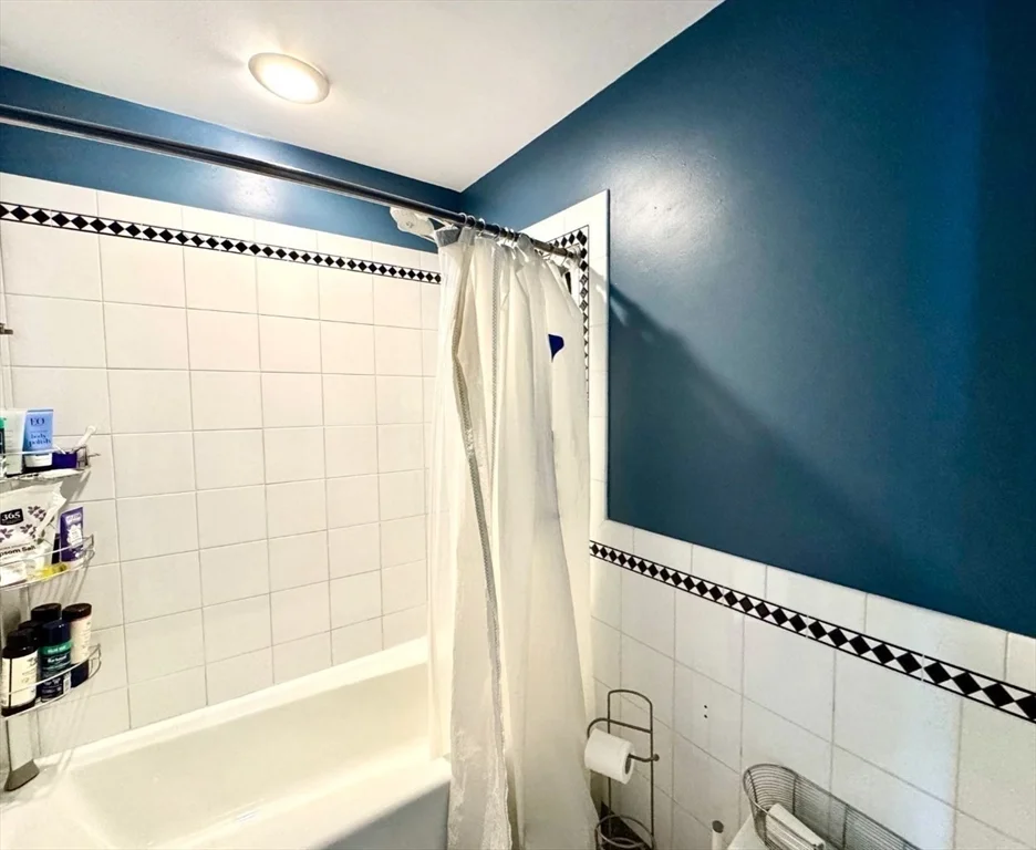 4 Monument Sq, Charlestown