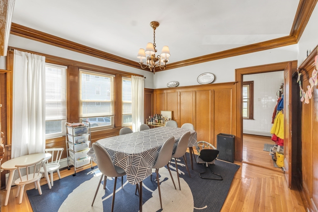 90 Walter St, Roslindale