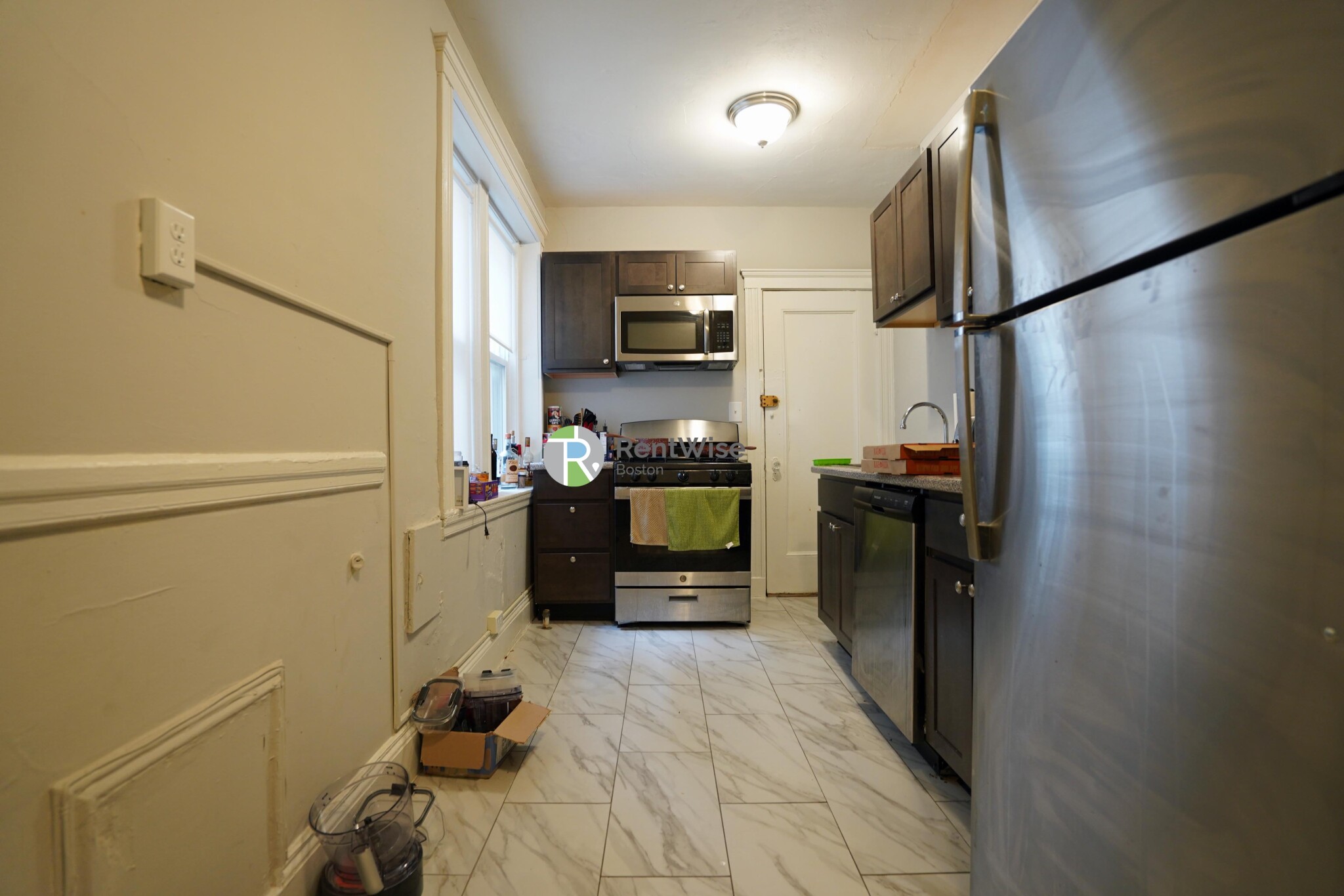 51 Linden St, Allston