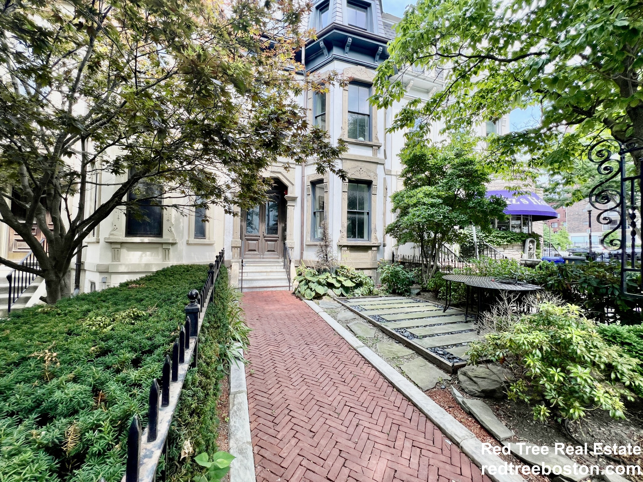 1607 Tremont St, Mission Hill