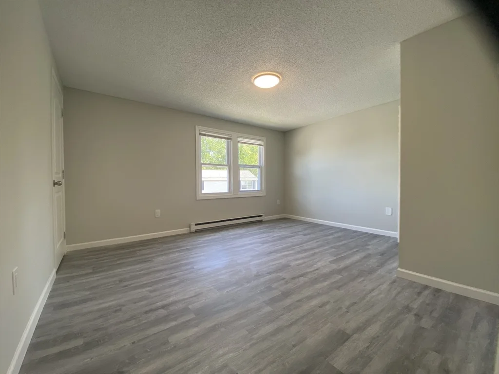270 Sunderland, Worcester