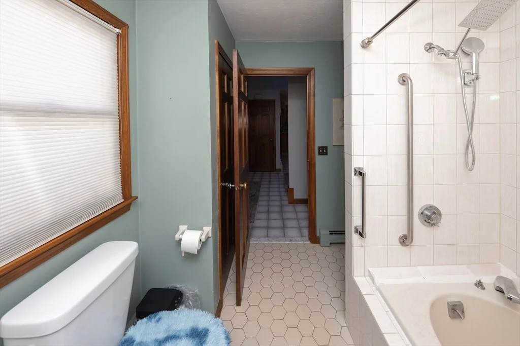 423 Goldthwaite Rd, Northbridge