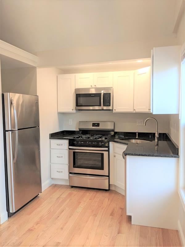 44 Cogswell Ave, North Cambridge